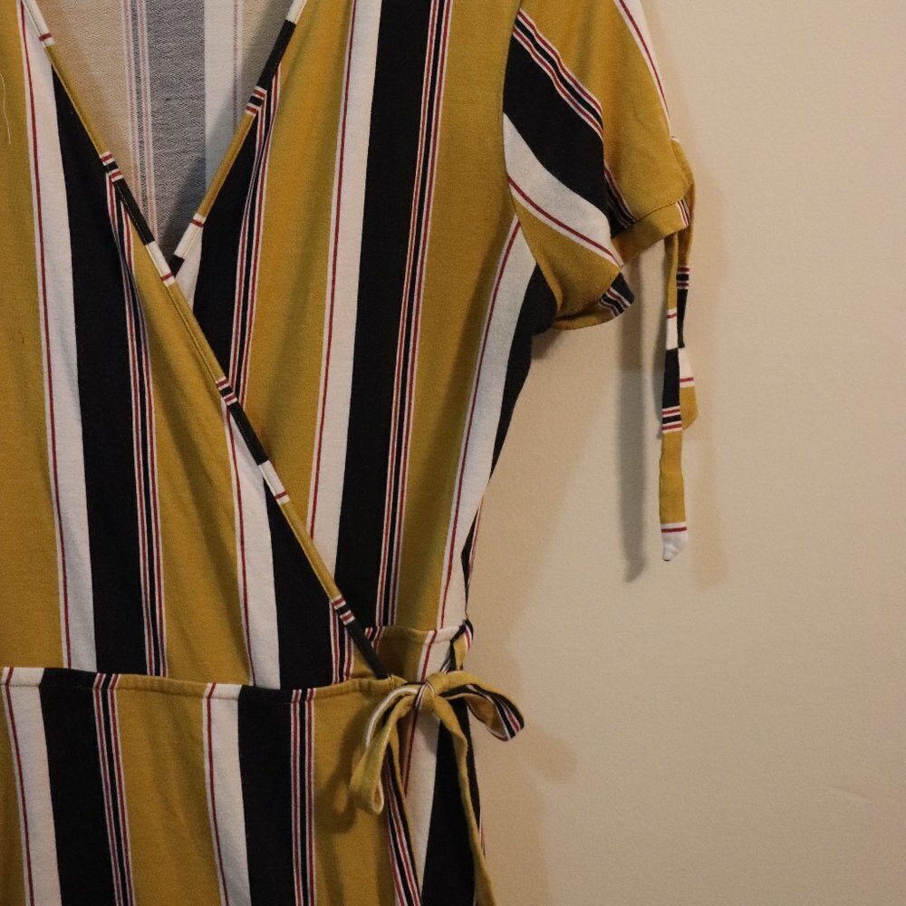 Pink Rose Dress, Tan, black, white & red striped dress, Medium, dress with tie - Picture 2 of 4